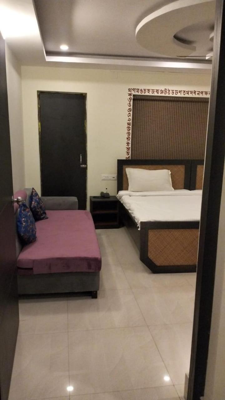 Hotel Kolam Shantiniketan Bagian luar foto