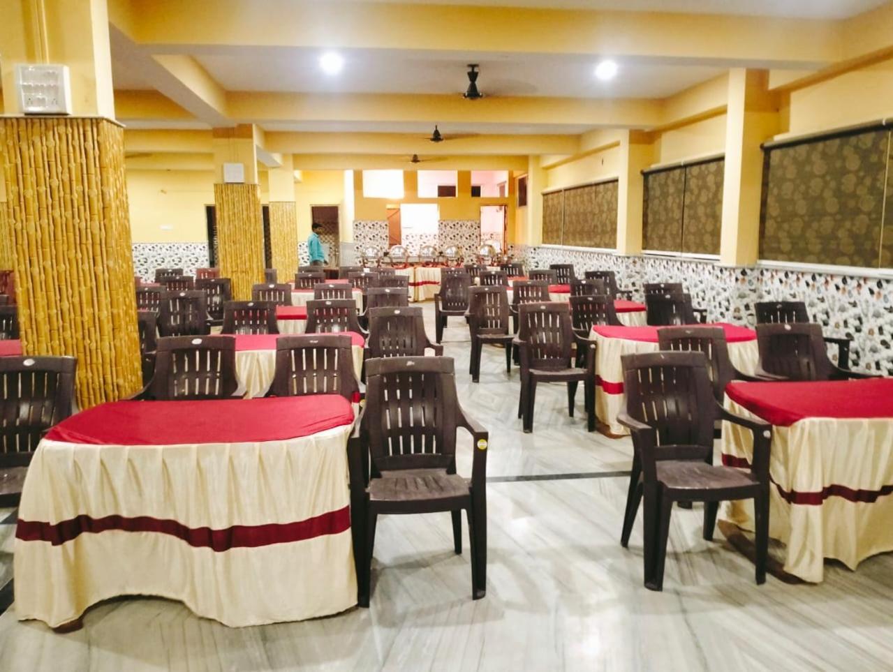 Hotel Kolam Shantiniketan Bagian luar foto